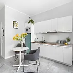 Spacious In The Heart Of Poznan