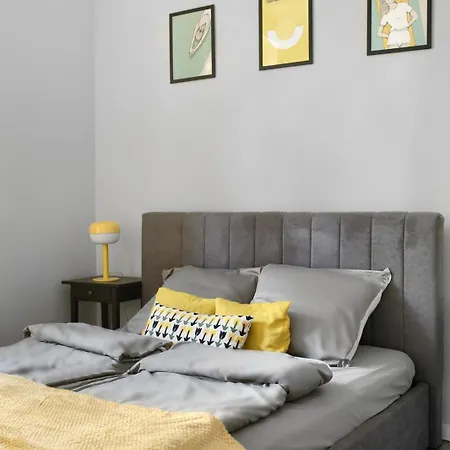 Spacious In The Heart Of Apartament *